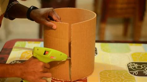 make a round metal box|round cardboard boxes.